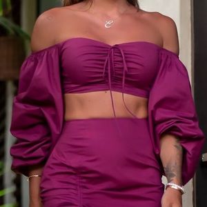 By Egreis Plum Top